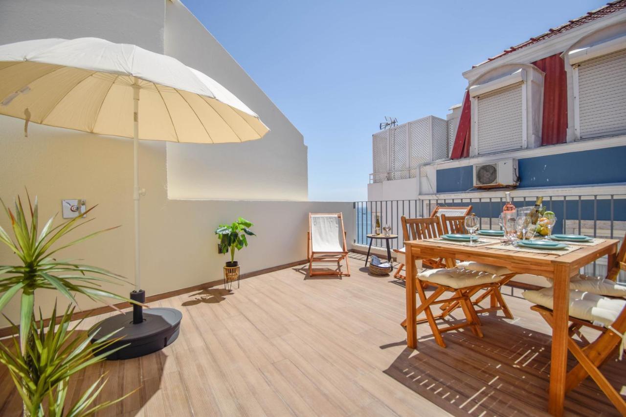 Central & Stylish 2 Bedroom Apartment W/ Balcony Κασκαΐς Εξωτερικό φωτογραφία