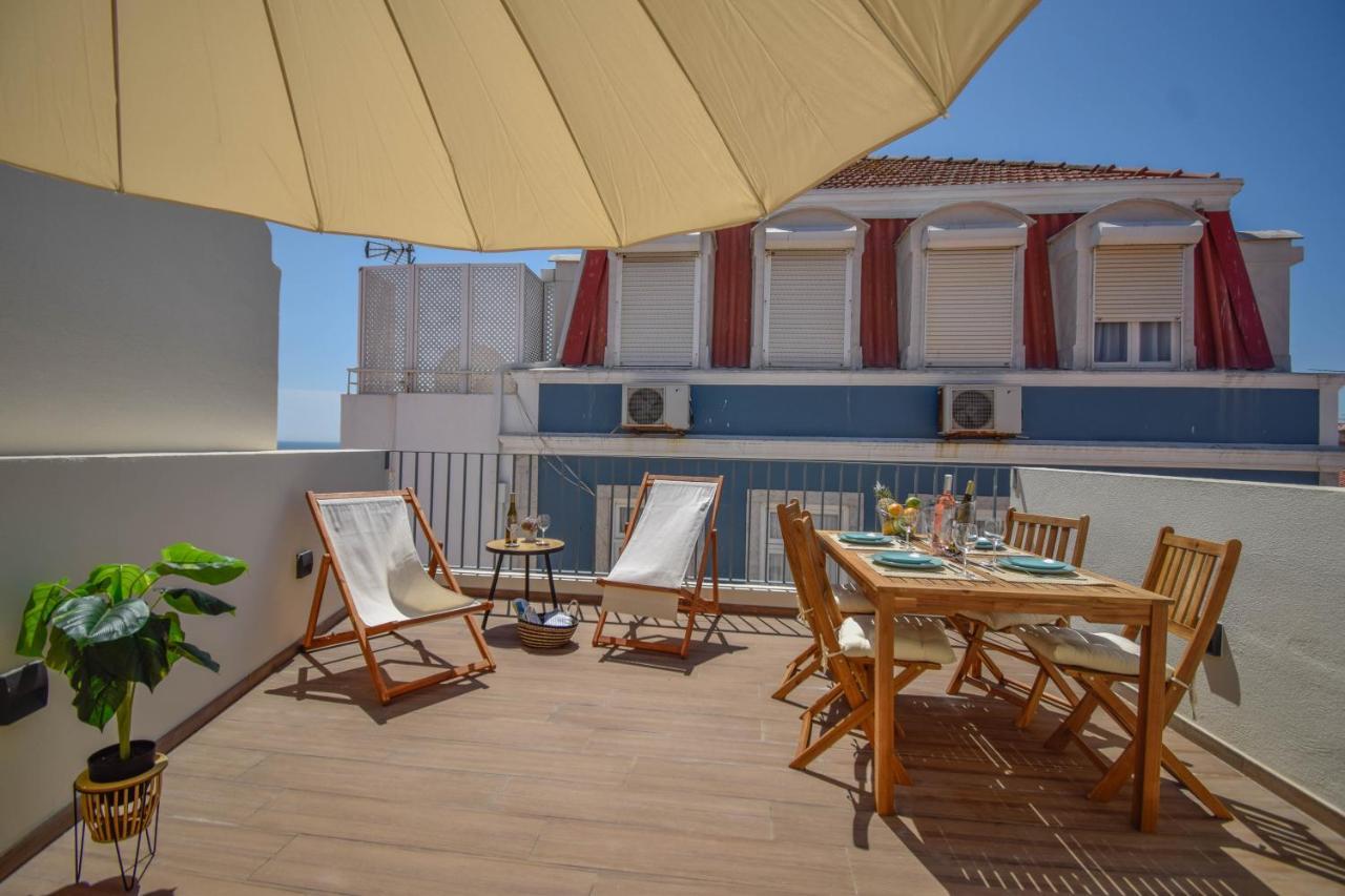 Central & Stylish 2 Bedroom Apartment W/ Balcony Κασκαΐς Εξωτερικό φωτογραφία