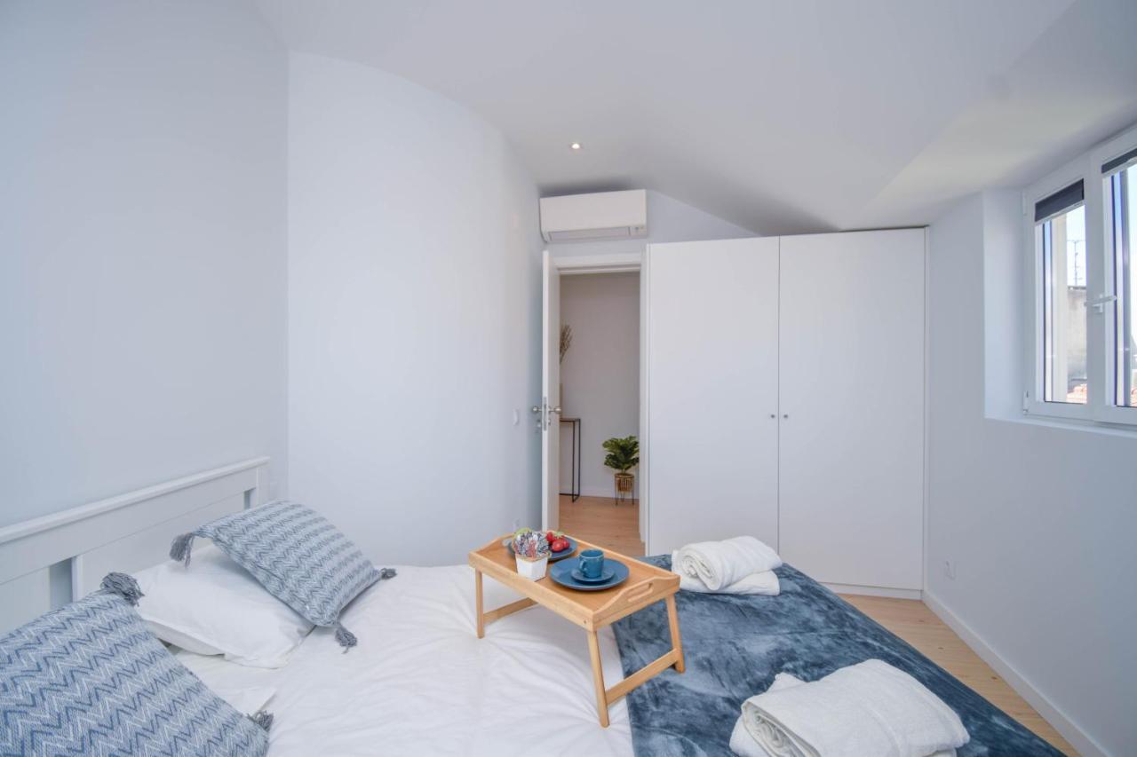 Central & Stylish 2 Bedroom Apartment W/ Balcony Κασκαΐς Εξωτερικό φωτογραφία