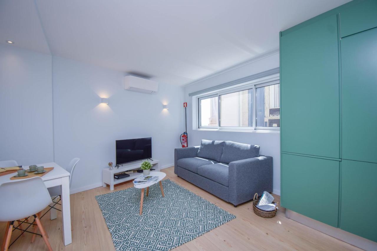 Central & Stylish 2 Bedroom Apartment W/ Balcony Κασκαΐς Εξωτερικό φωτογραφία