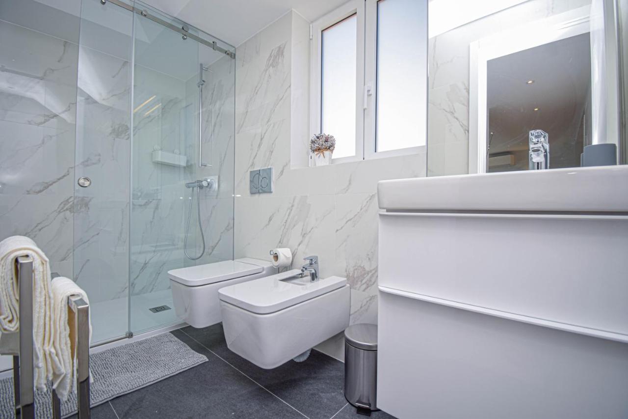 Central & Stylish 2 Bedroom Apartment W/ Balcony Κασκαΐς Εξωτερικό φωτογραφία