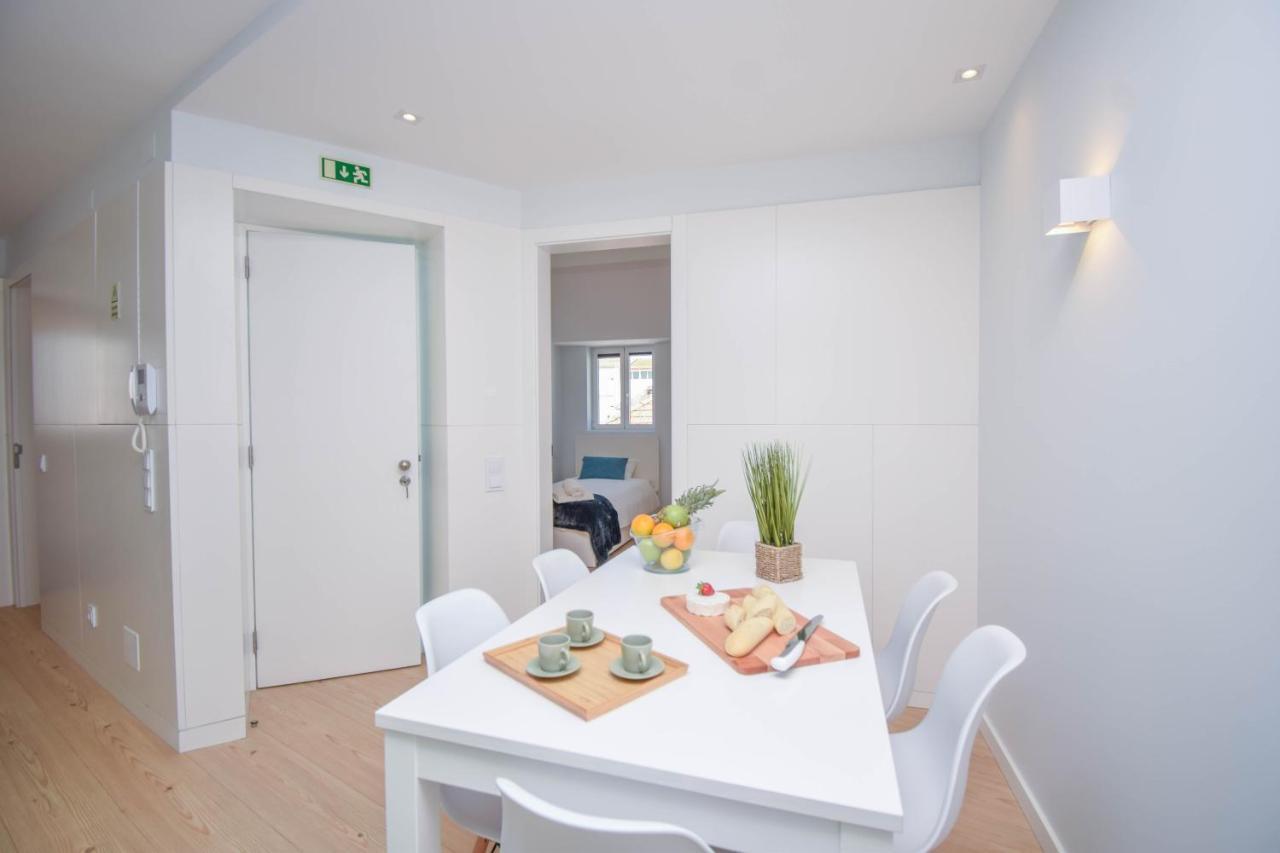 Central & Stylish 2 Bedroom Apartment W/ Balcony Κασκαΐς Εξωτερικό φωτογραφία